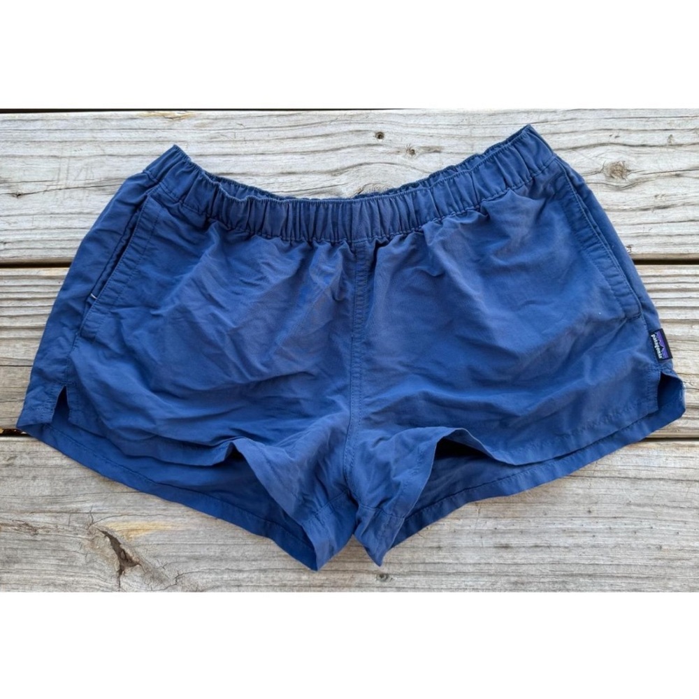 Patagonia women’s baggies shorts 2” inseam